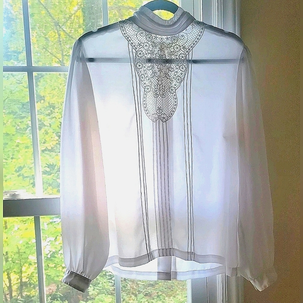 Vintage Shapely 16 Victorian White Lace Long Sleeve Blouse